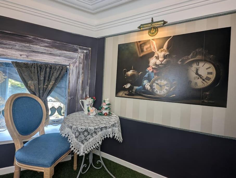 Experience Unique, Themes & Jeux A Strasbourg, Appartement En Duplex Estrasburgo Exterior foto